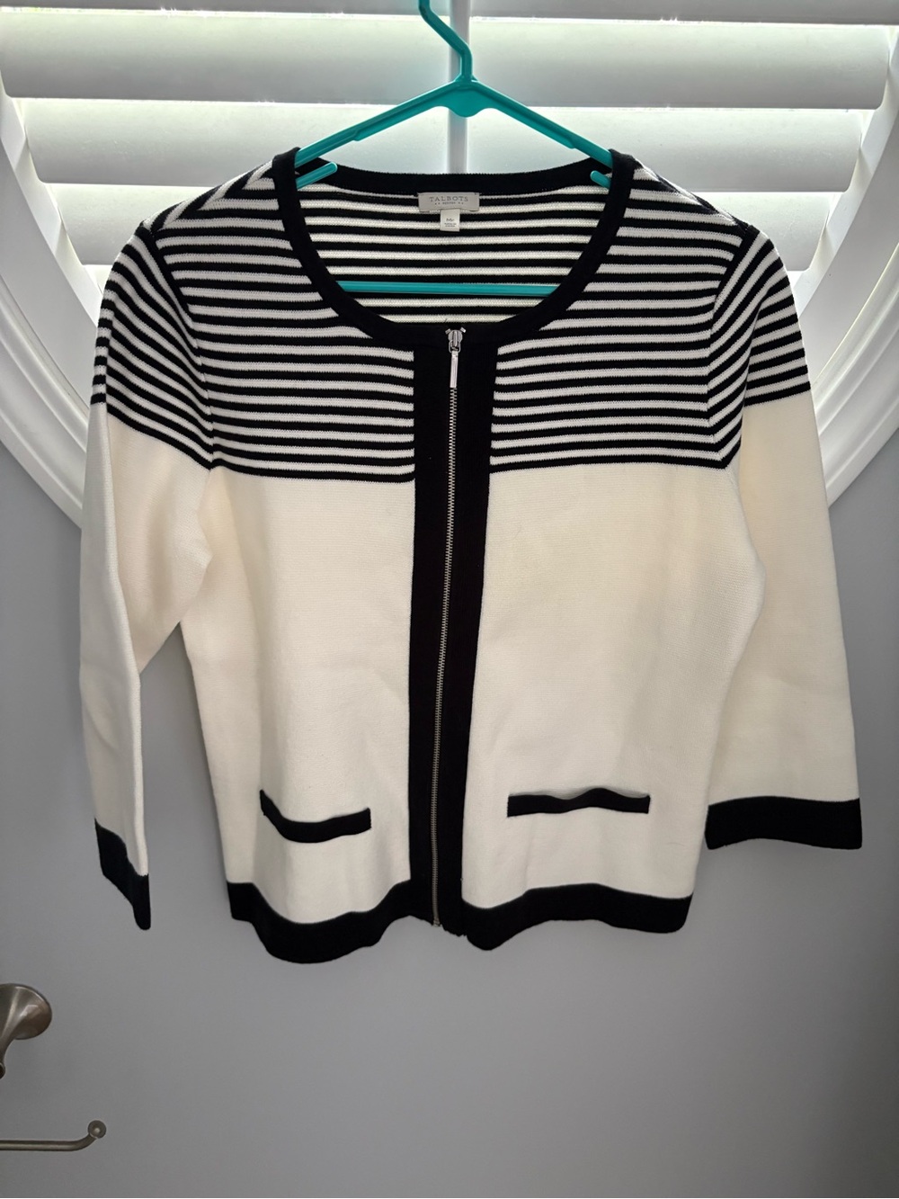 Talbots cardigan sweater black and white striped design zip-up closure med petit